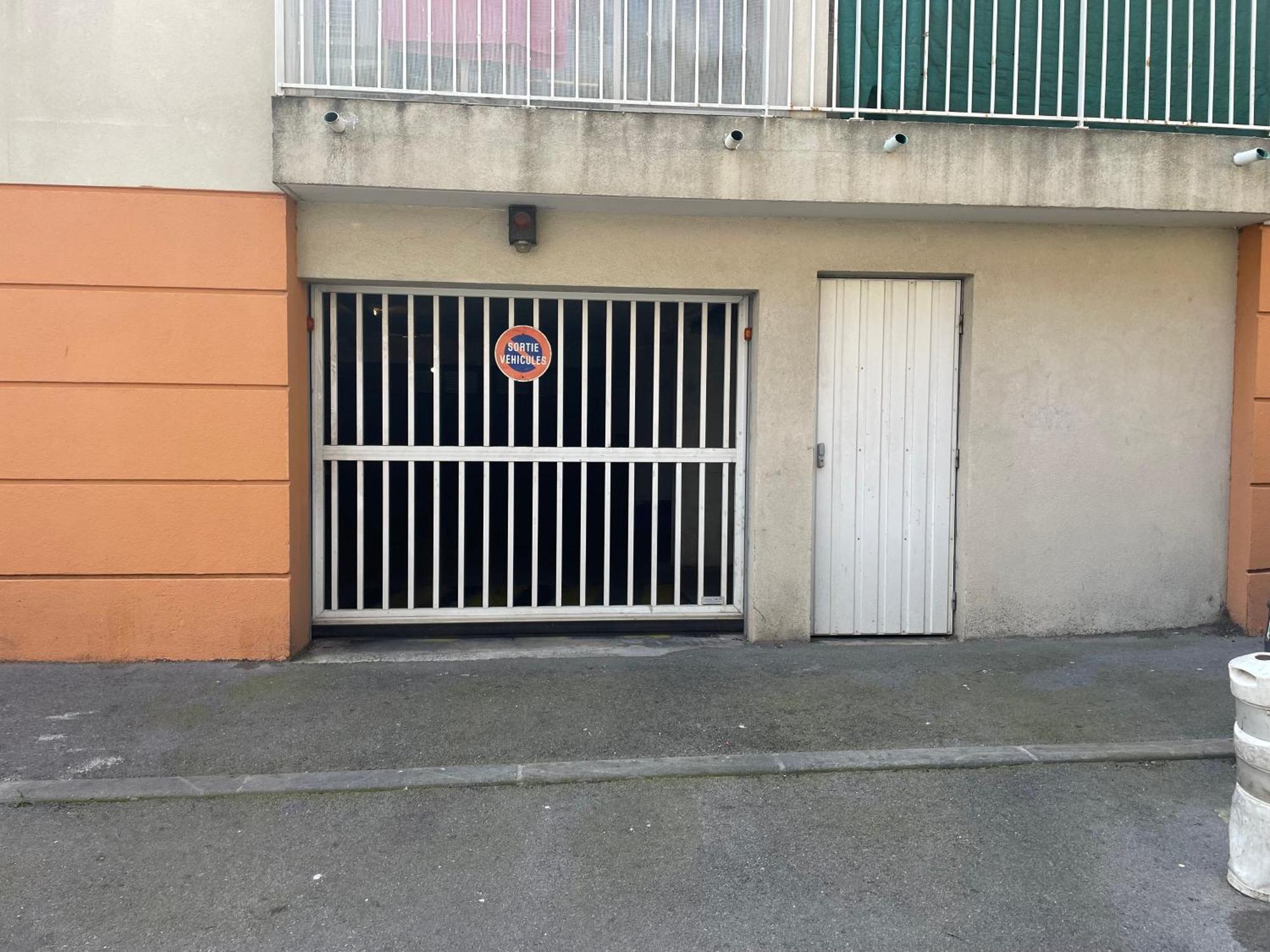 L'Amandier - Clim Et Parking - Lägenhet Sète Exteriör bild